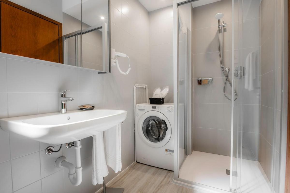 Eap 2, Apartamento *